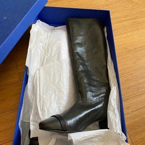 Stuart Weitzman boots - never worn! brand new